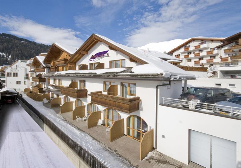 Hotel Amadeus Micheluzzi Serfaus Eksteriør billede